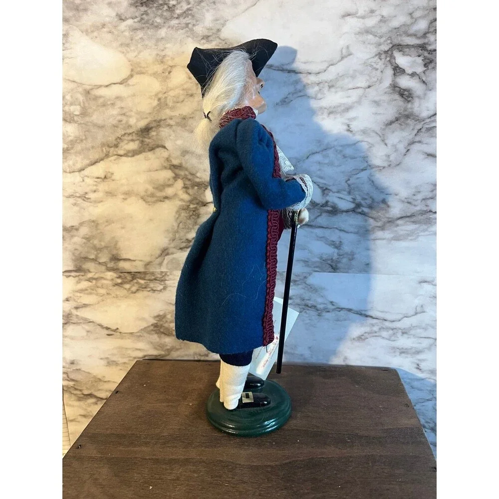 Byers Choice Williamsburg Colonial Gentleman  w/ Cane 1999